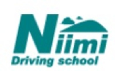株式会社新見自動車教習所のロゴ